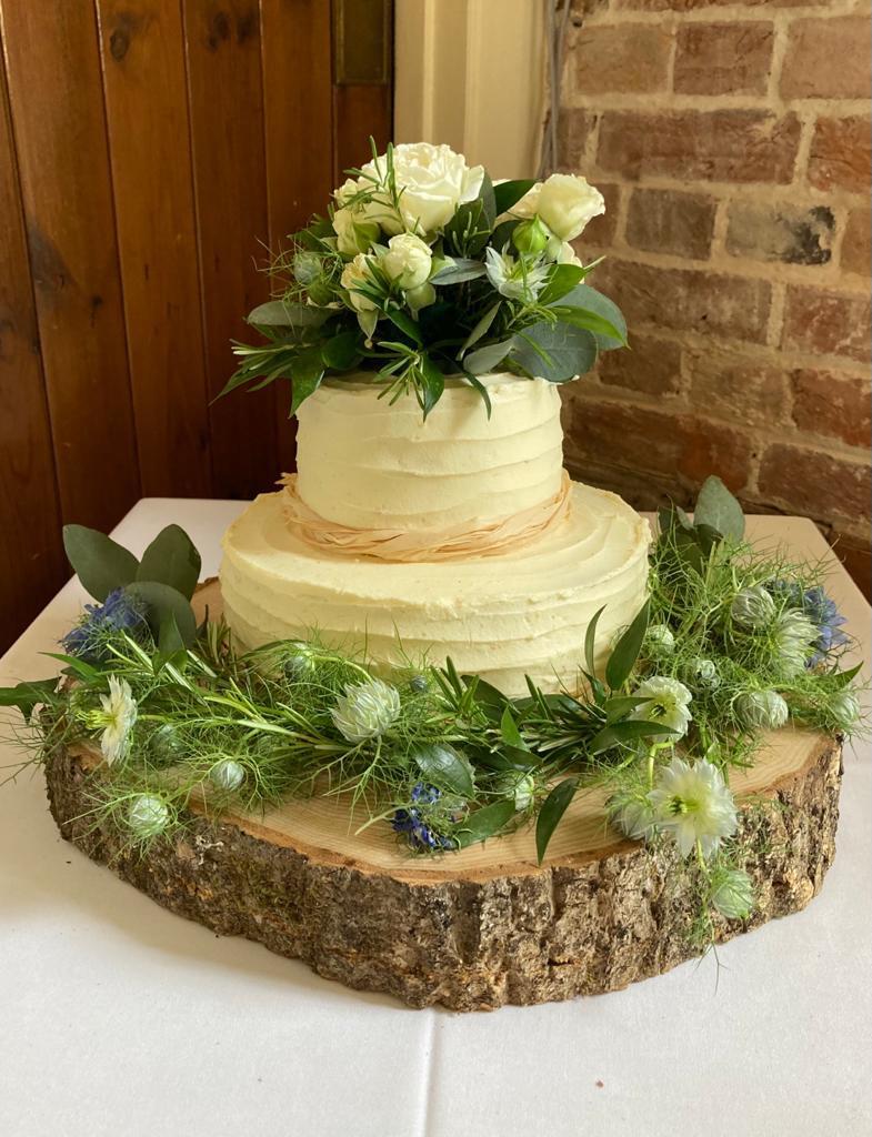 Flowers by Kate Wright - portfolio gallery of flower displays for all occasions, West Sussex