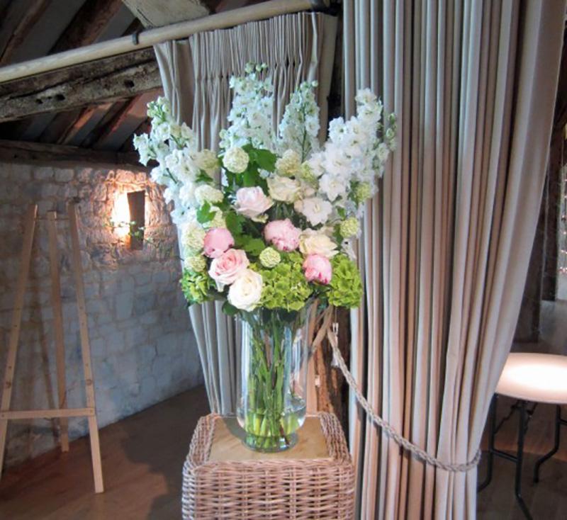Flowers by Kate Wright - portfolio gallery of flower displays for all occasions, West Sussex